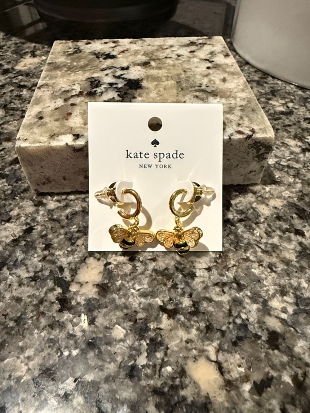 kate spade gold bee hoop earrings with black enamel accents